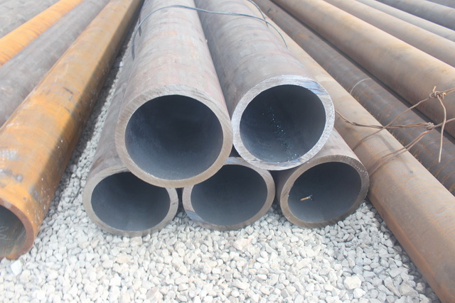 成都大口径壁厚无缝钢管